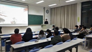 研究生物理学生党支部召开“学习...